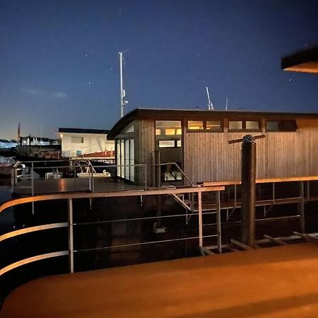 Houseboat Eleuthera Bembridge Εξωτερικό φωτογραφία
