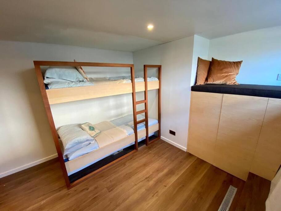 Houseboat Eleuthera Bembridge Εξωτερικό φωτογραφία