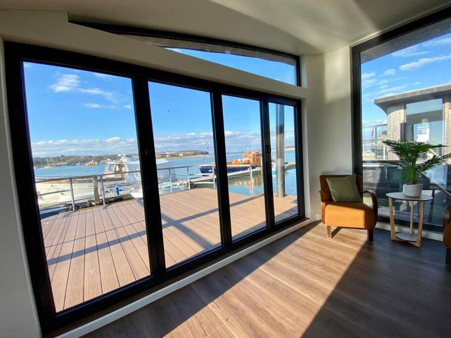 Houseboat Eleuthera Bembridge Εξωτερικό φωτογραφία
