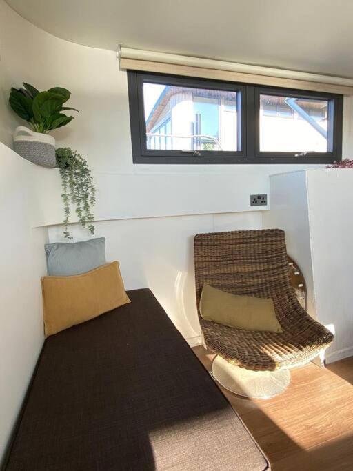 Houseboat Eleuthera Bembridge Εξωτερικό φωτογραφία