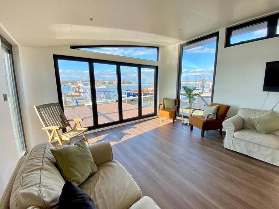 Houseboat Eleuthera Bembridge Εξωτερικό φωτογραφία