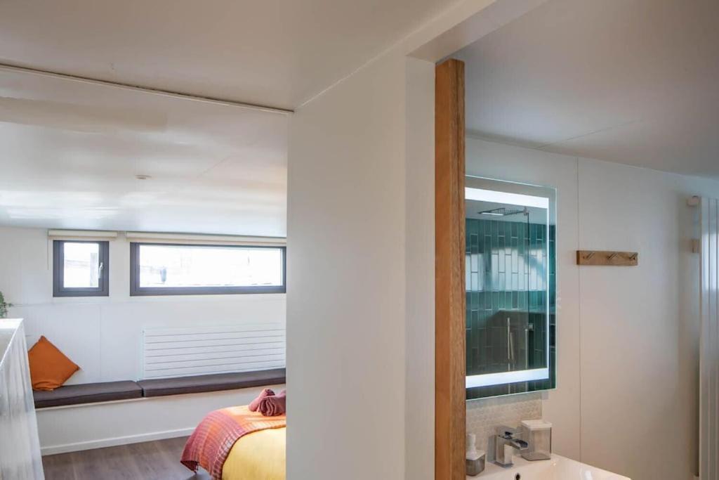 Houseboat Eleuthera Bembridge Εξωτερικό φωτογραφία