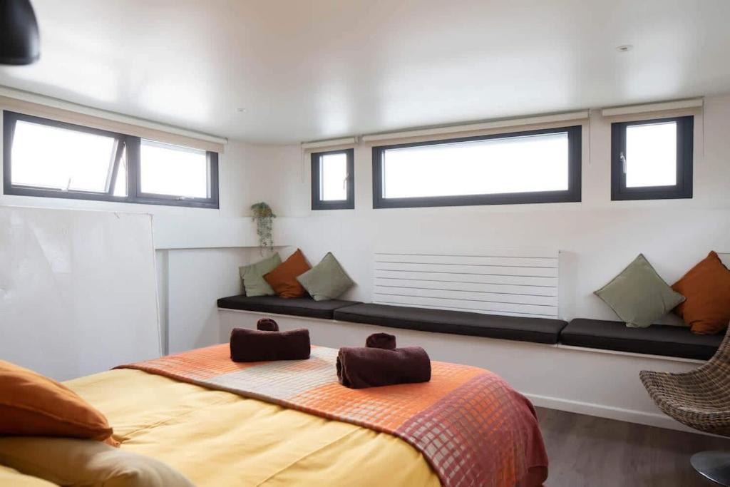 Houseboat Eleuthera Bembridge Εξωτερικό φωτογραφία